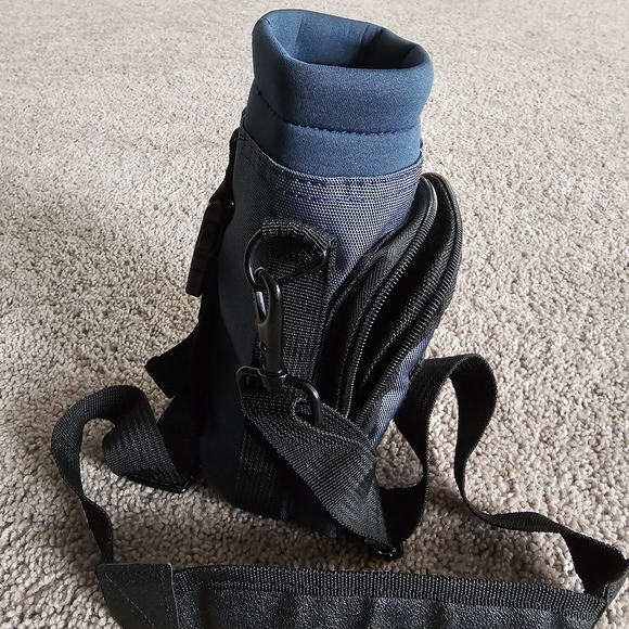 Wild Wolf Outfitters Water Bottle Holder for 32oz Bottles Blue - Carry, Protect - Picture 8 of 16